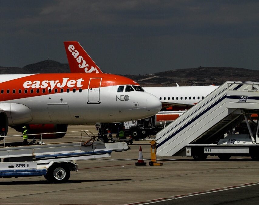 Volo easyJet e sciopero 24 marzo: diritto a rimborso e risarcimento